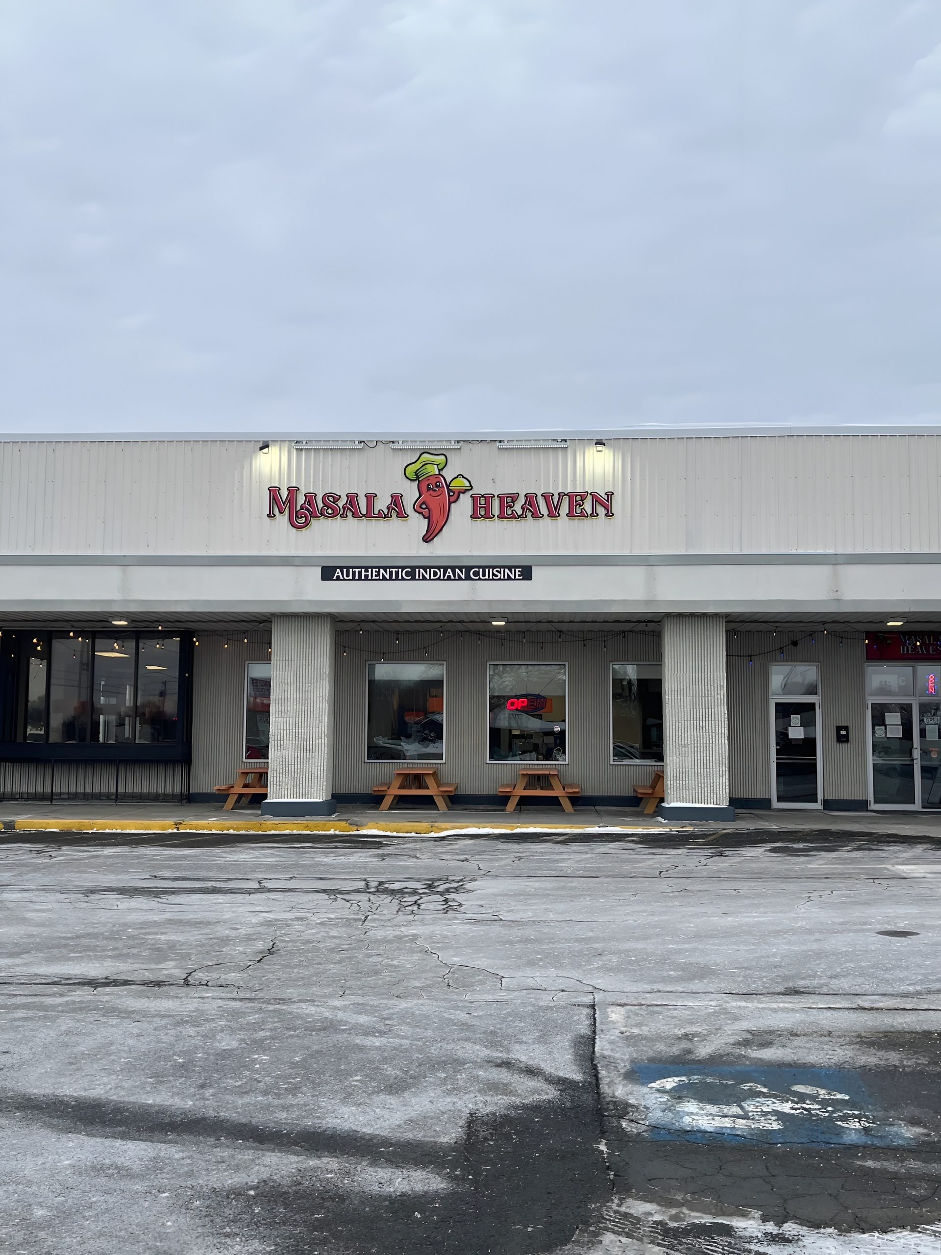 Masala Heaven Bar & Grill